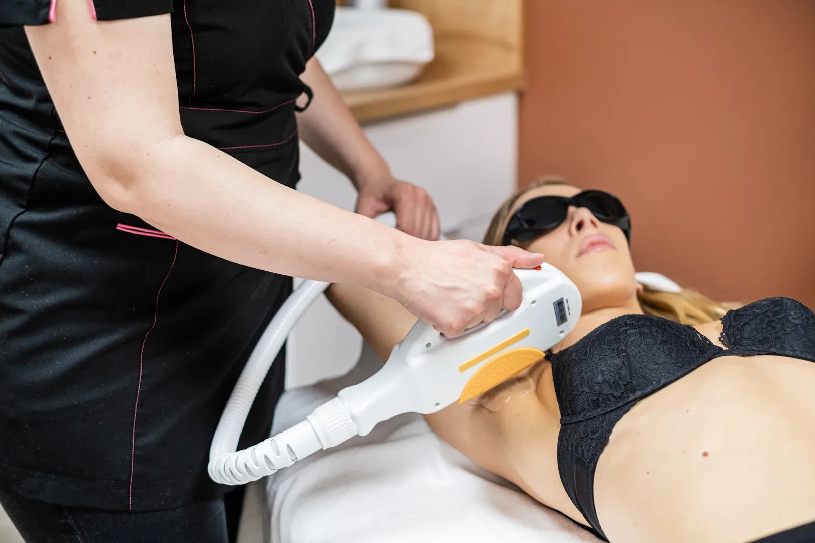 epilation-lumiere-pulsee-corps-femmes-jpeg